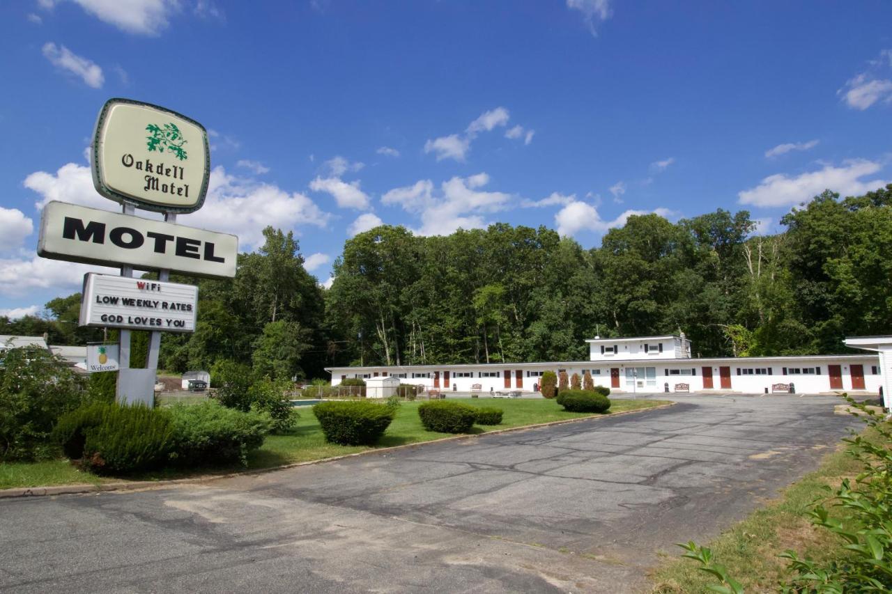 Oakdell Motel WATERFORD CT Buitenkant foto